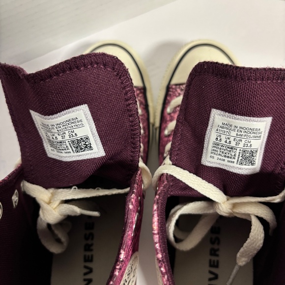 Women's Converse Chuck Taylor All Stars Sneakers High Top Purple Size 6.5 NWT - Picture 8 of 12